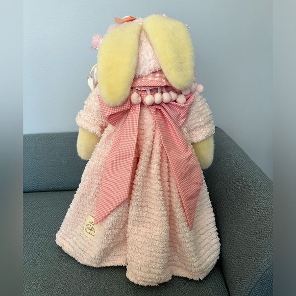 Hallmark Bunnies By The Bay, Gracious Goodheart - Picture 3 of 7